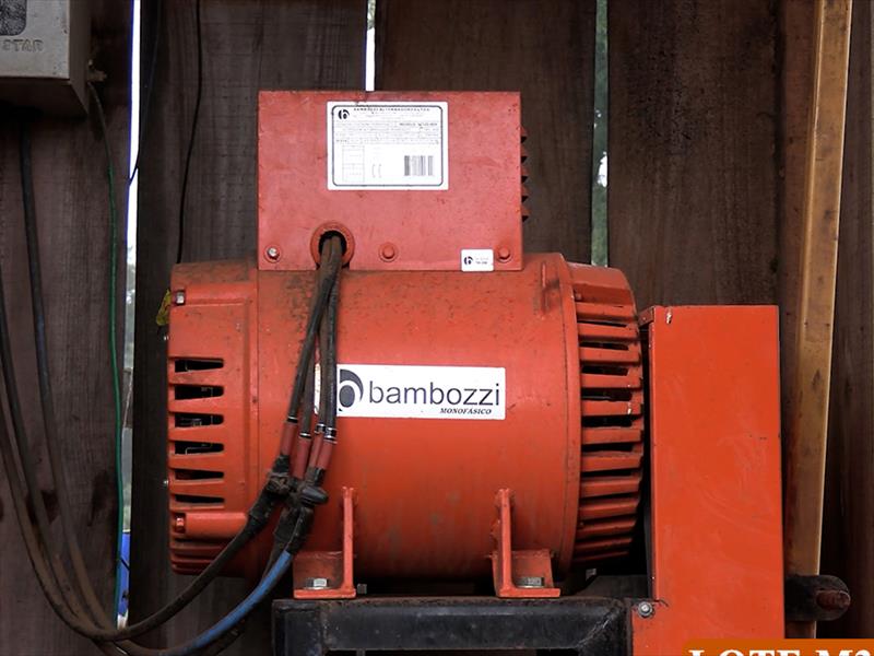 EQUIPAMENTO À VENDA | GERADOR BAMBOZZI COM PAINEL