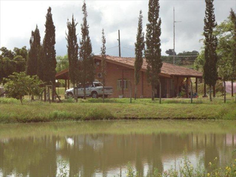 PROPRIEDADE A VENDA | SITIO |
17 hectares - porteira fechada